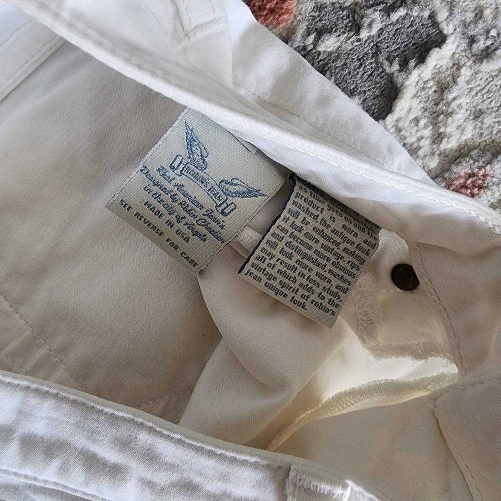 White jeans - Picture 3 of 7